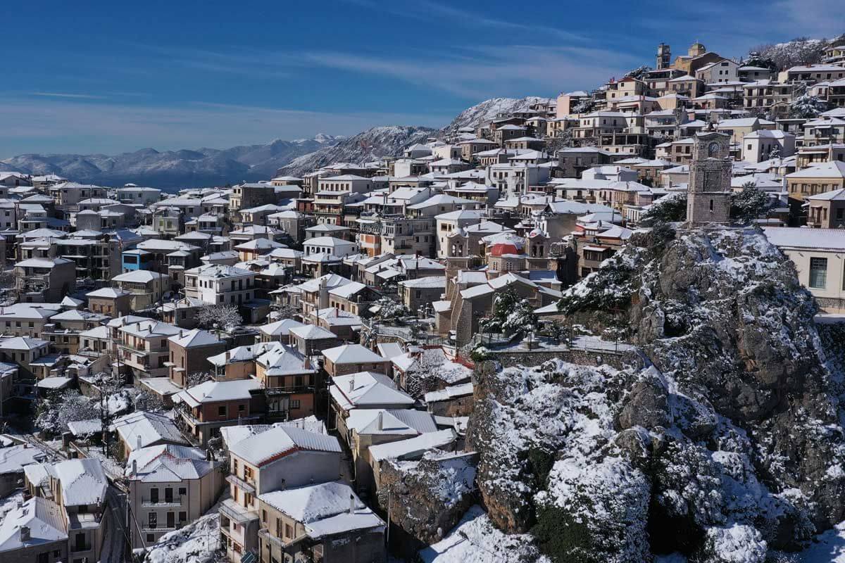 Arachova in snow