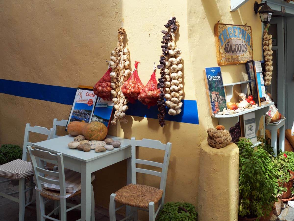 Crete local food delicacies