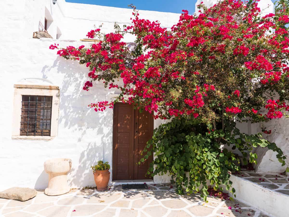Romantic couple in Naxos