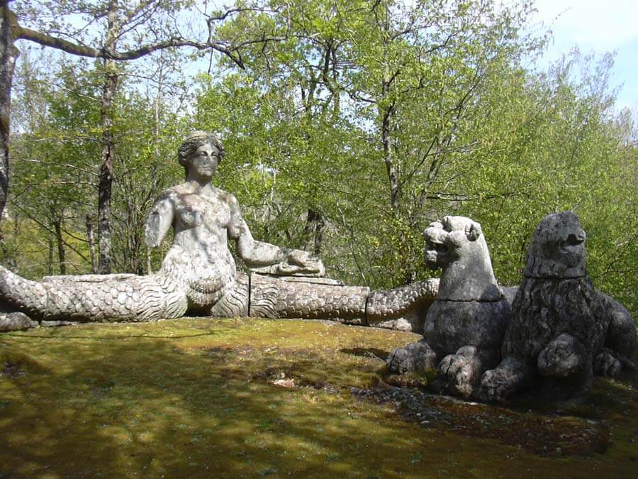 Echidna and the lions sculpture