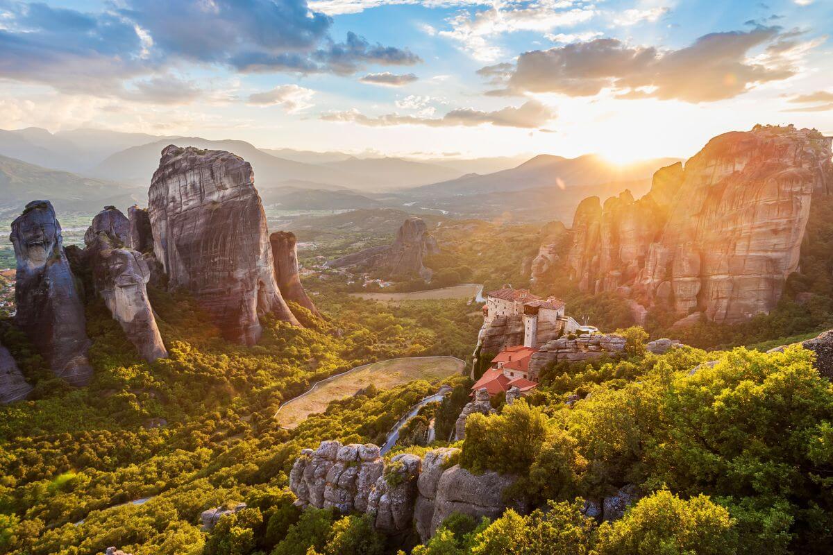 Meteora sunset tour in winter