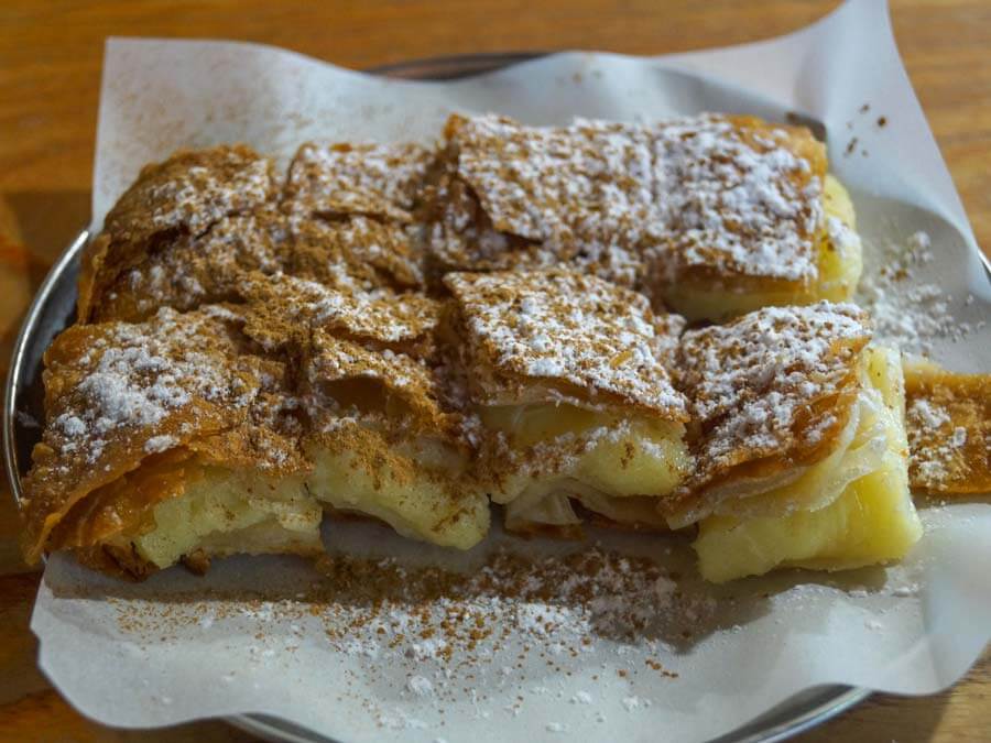 Mpougatsa - What to eat in one day in Athens