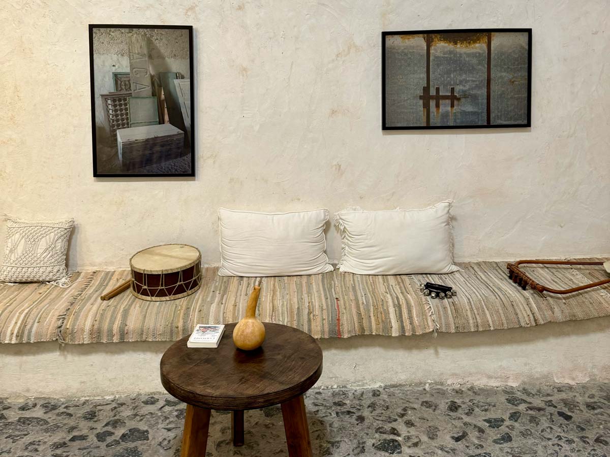 Must-do experience in Santorini